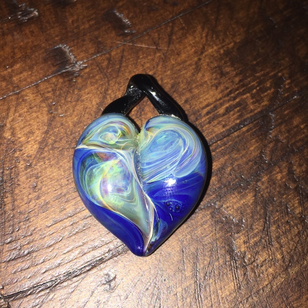 💙Glass Heart